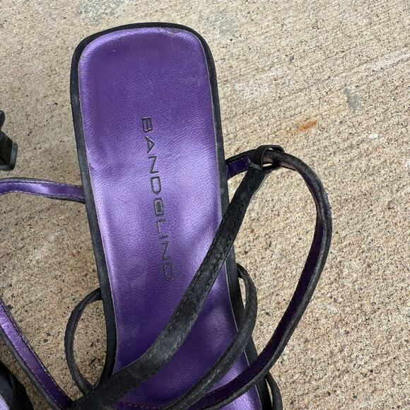 Vintage Bandolino Women's Black Strappy Heeled Sandals - Size 7M - Picture 2 of 6